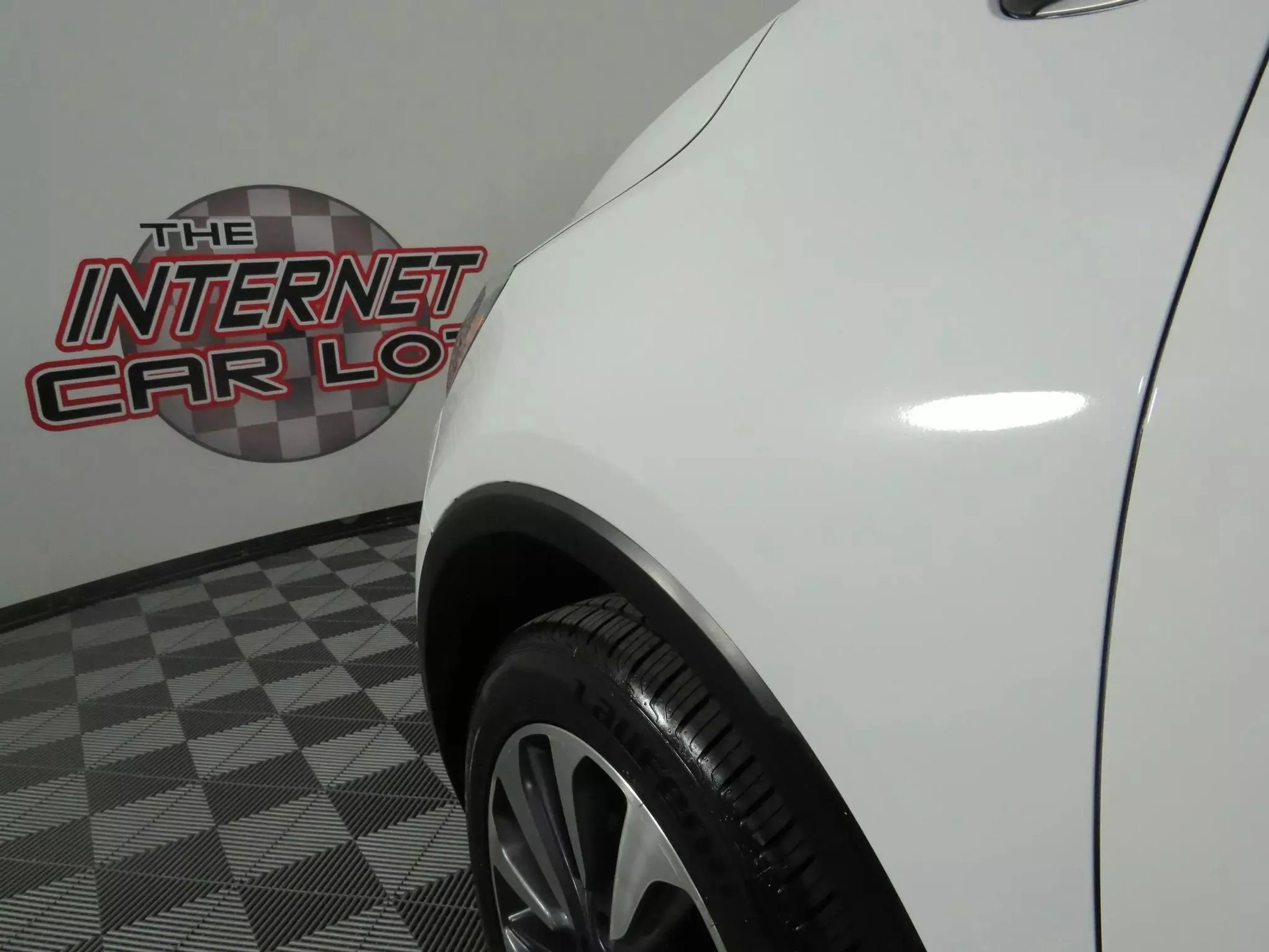 Used 2020 Buick Encore Essence AWD/4WD image 25