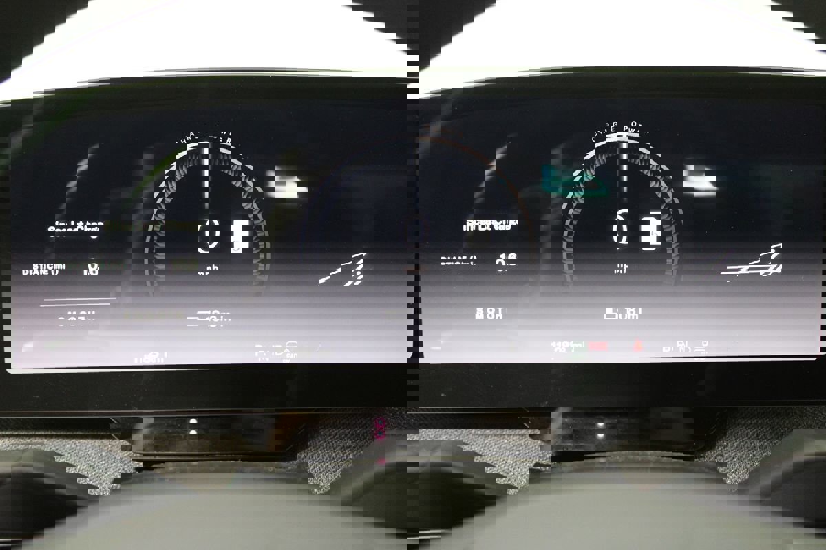 Used 2024 Lucid Air Pure image 14