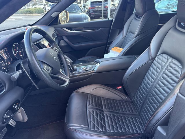 Used 2022 Maserati Levante Trofeo image 26