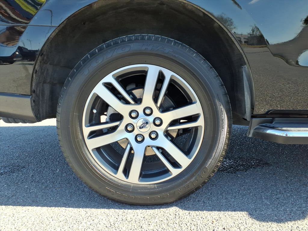 Used 2023 Ford Expedition XLT image 25