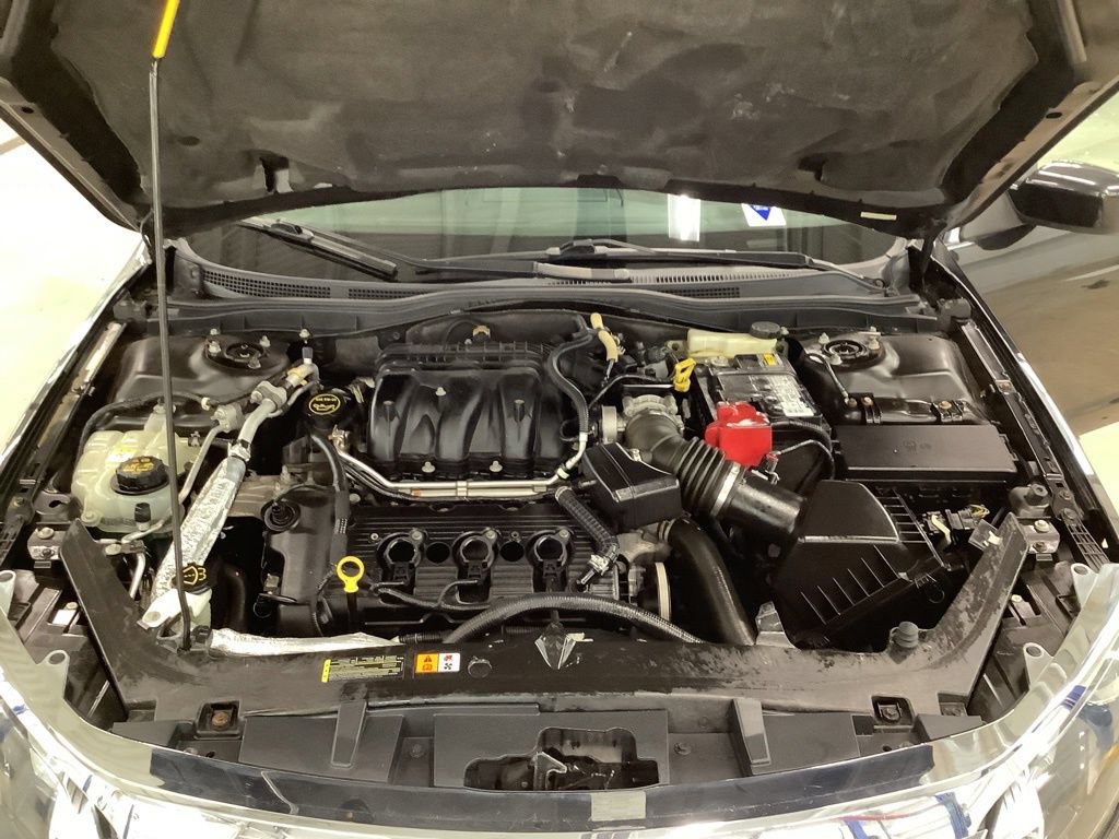 Used 2010 Ford Fusion SE FWD image 15