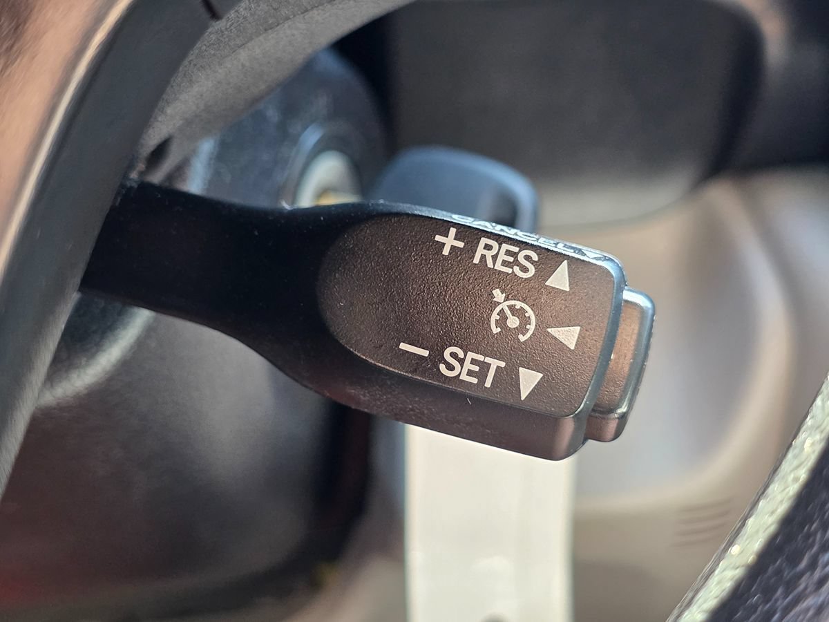 Used 2017 Toyota Camry LE FWD image 44