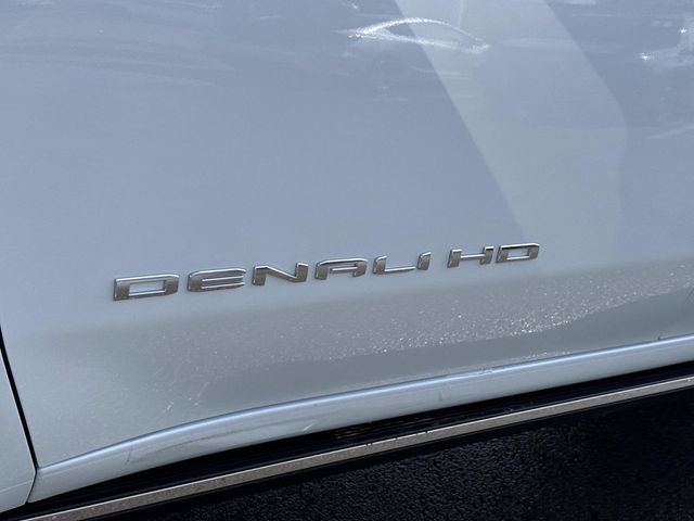 New 2026 GMC Sierra 3500 Denali w/ Denali Reserve Package image 14