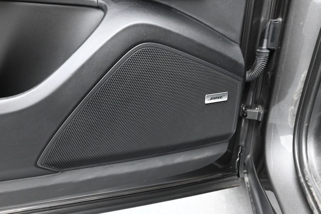 Certified 2025 Porsche Cayenne Coupe AWD/4WD image 13