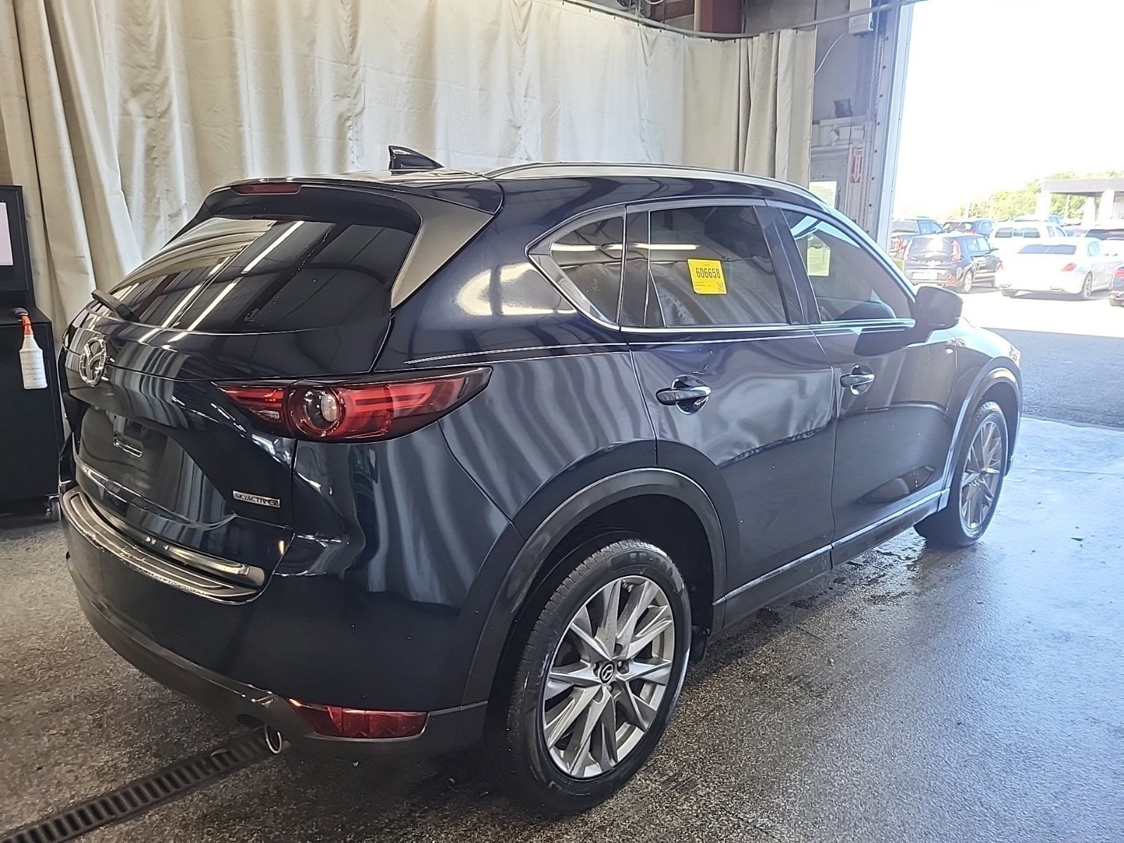 Used 2020 MAZDA CX-5 Grand Touring FWD image 6
