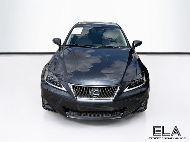 Used 2011 Lexus IS 350 w/ Premium Pkg Value Edition RWD image 40