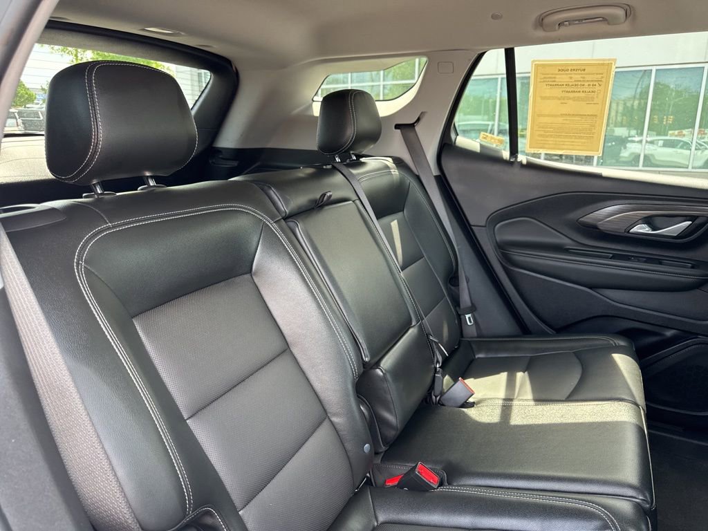 Used 2024 GMC Terrain SLT AWD/4WD image 22