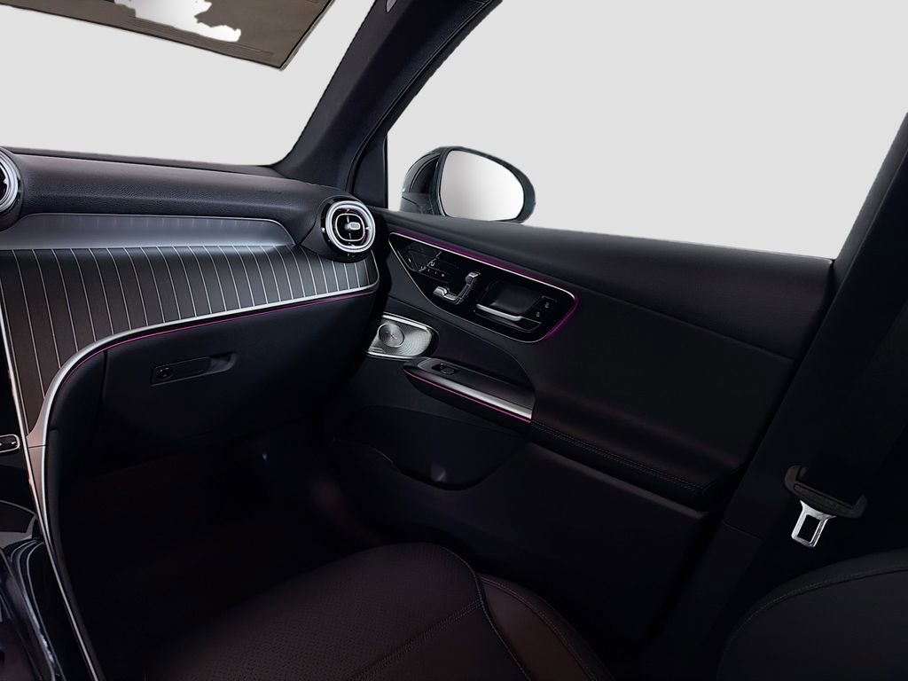 New 2026 Mercedes-Benz GLC 300 4MATIC image 27