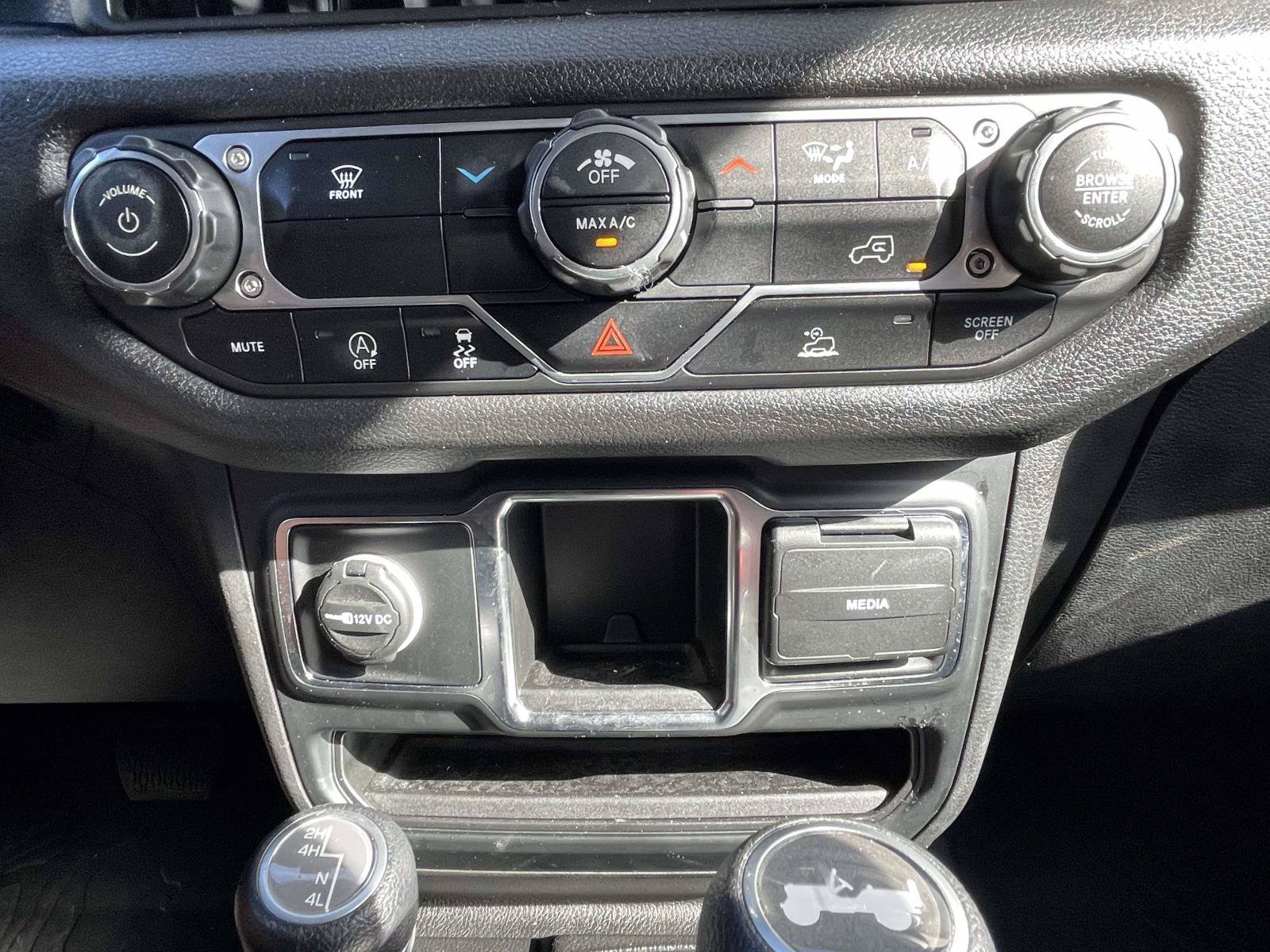 Certified 2024 Jeep Wrangler Sport AWD/4WD image 27