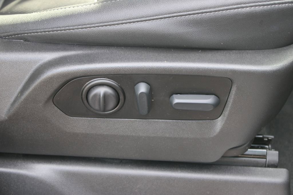 Used 2022 Chevrolet Silverado 2500 LTZ w/ Z71 Off-Road Package image 28