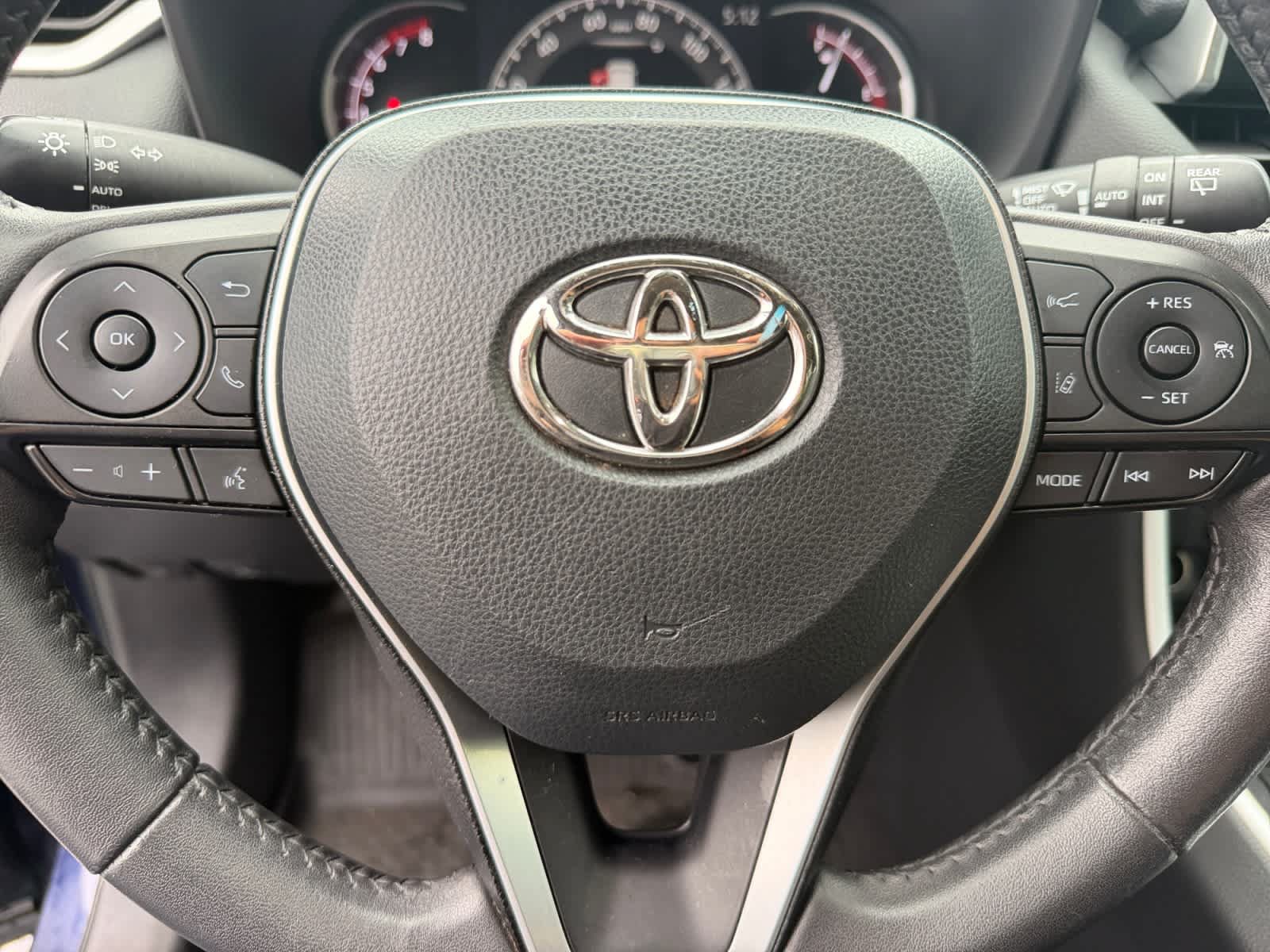 Used 2023 Toyota RAV4 XLE w/ Convenience Package AWD/4WD image 25