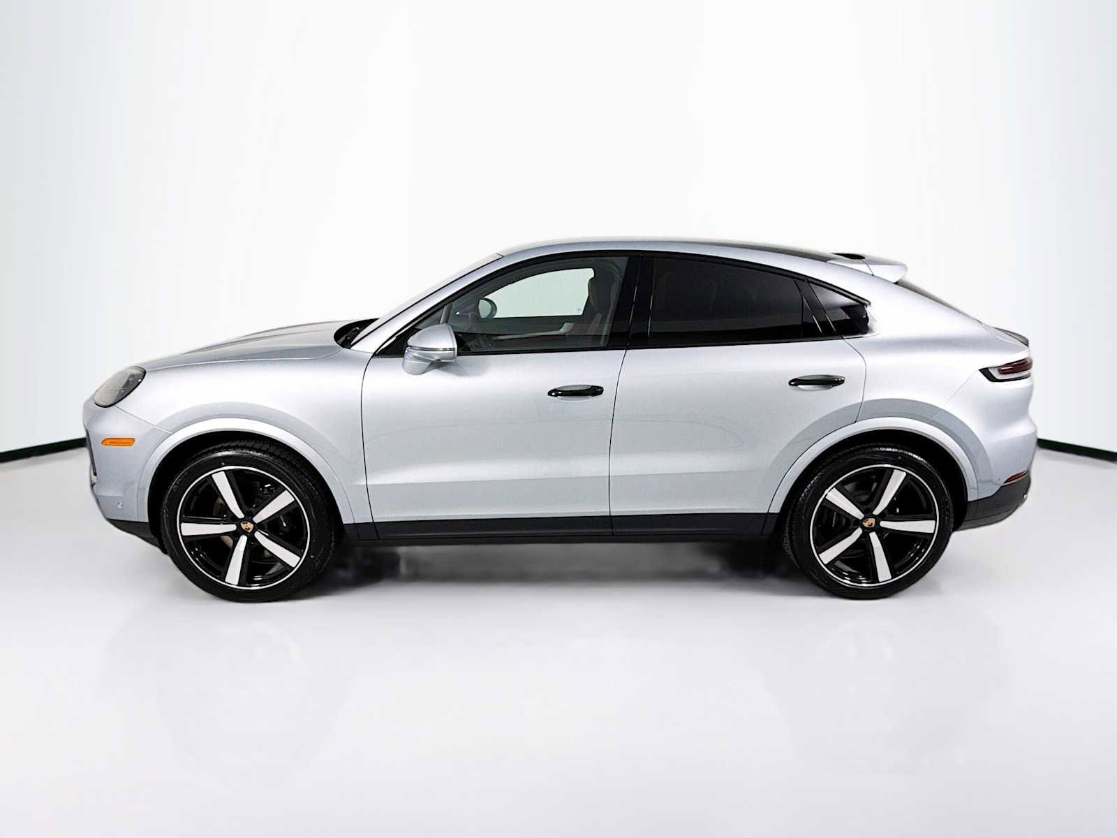 New 2026 Porsche Cayenne image 2