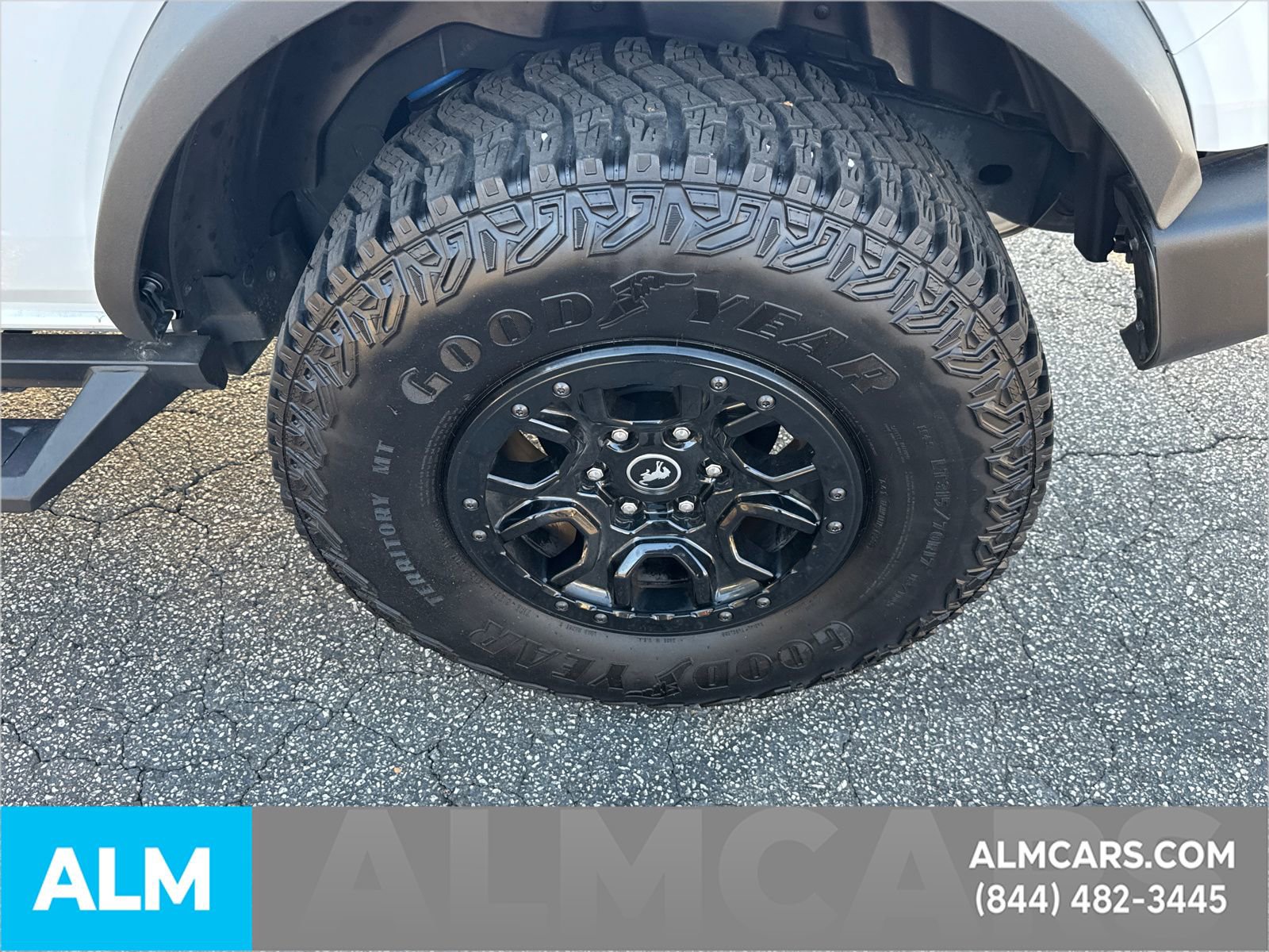 Used 2023 Ford Bronco Wildtrak image 23