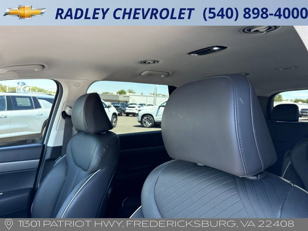 Used 2024 Hyundai Palisade SEL AWD/4WD image 3