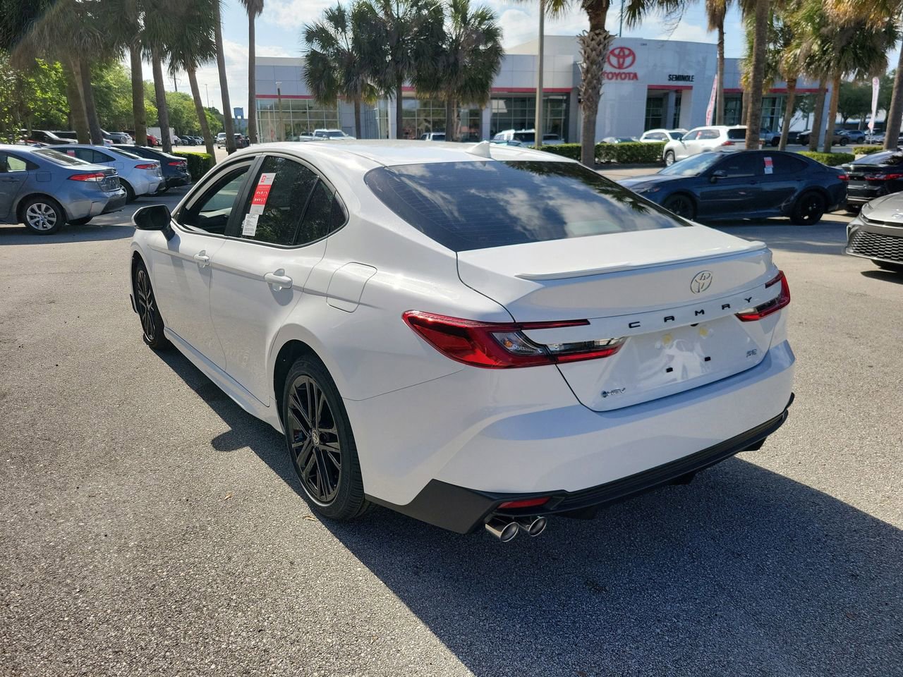 New 2026 Toyota Camry SE FWD image 4