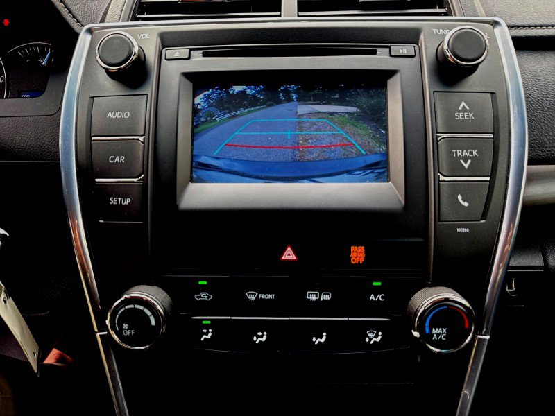 Used 2015 Toyota Camry LE FWD image 21