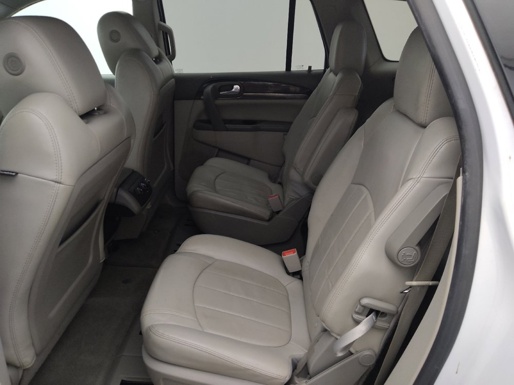 Used 2016 Buick Enclave Leather FWD image 18