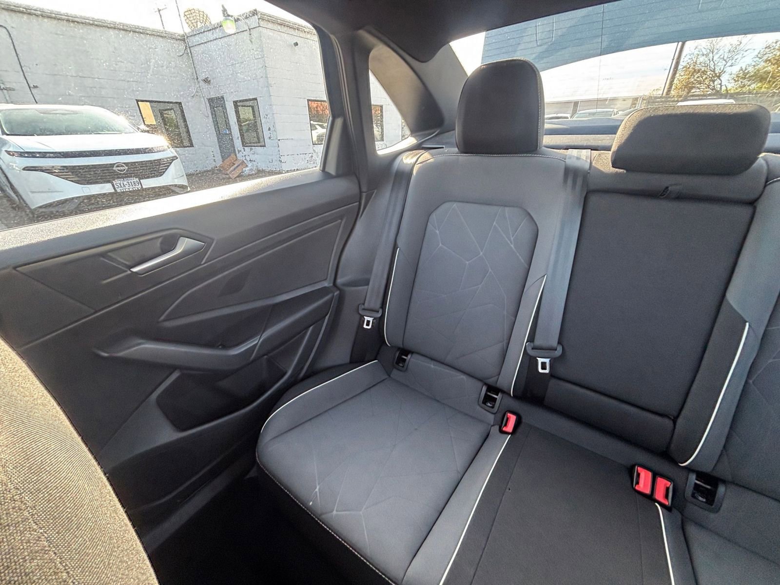 Used 2025 Volkswagen Jetta Sport image 39