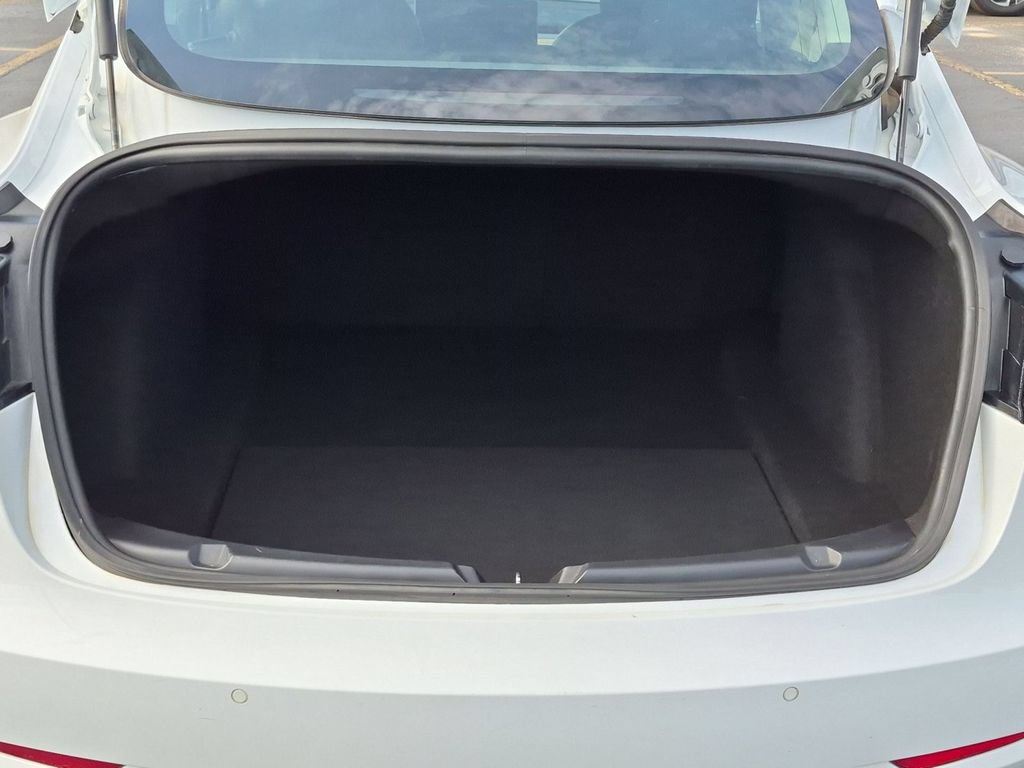 Used 2018 Tesla Model 3 Long Range AWD/4WD image 32