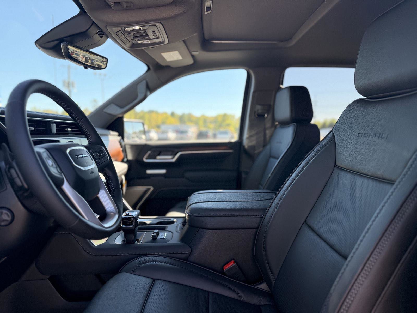 New 2025 GMC Sierra 1500 Denali w/ Technology Package image 13