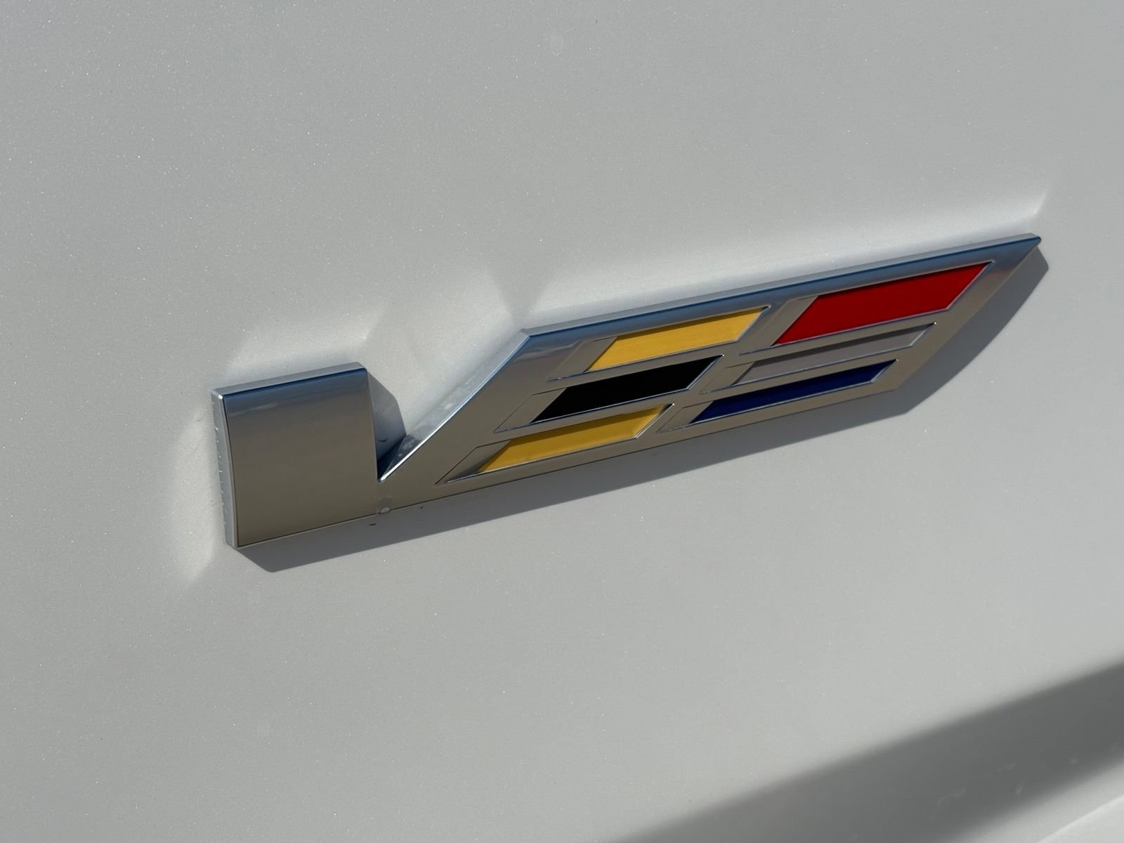 Certified 2025 Cadillac Escalade ESV V AWD/4WD image 10