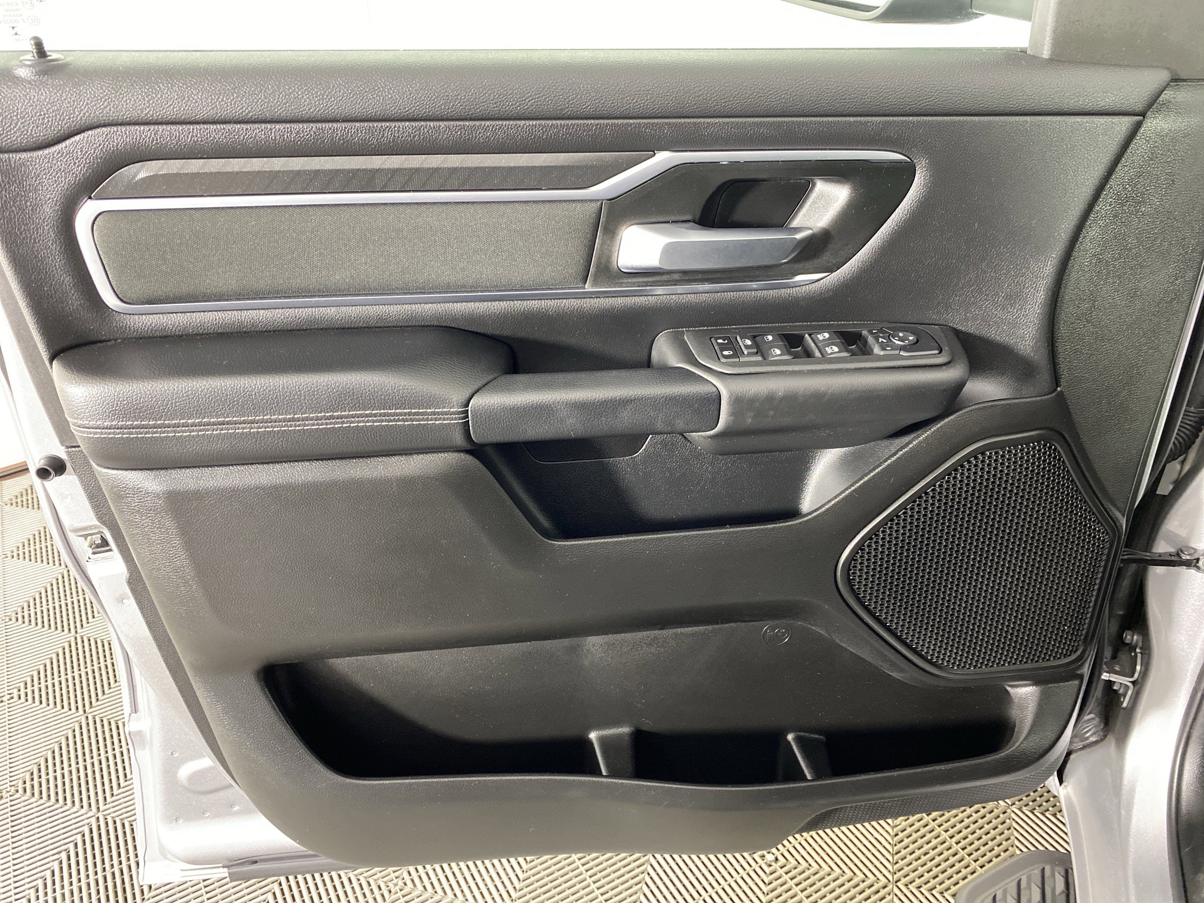 Used 2025 RAM 1500 Big Horn image 15