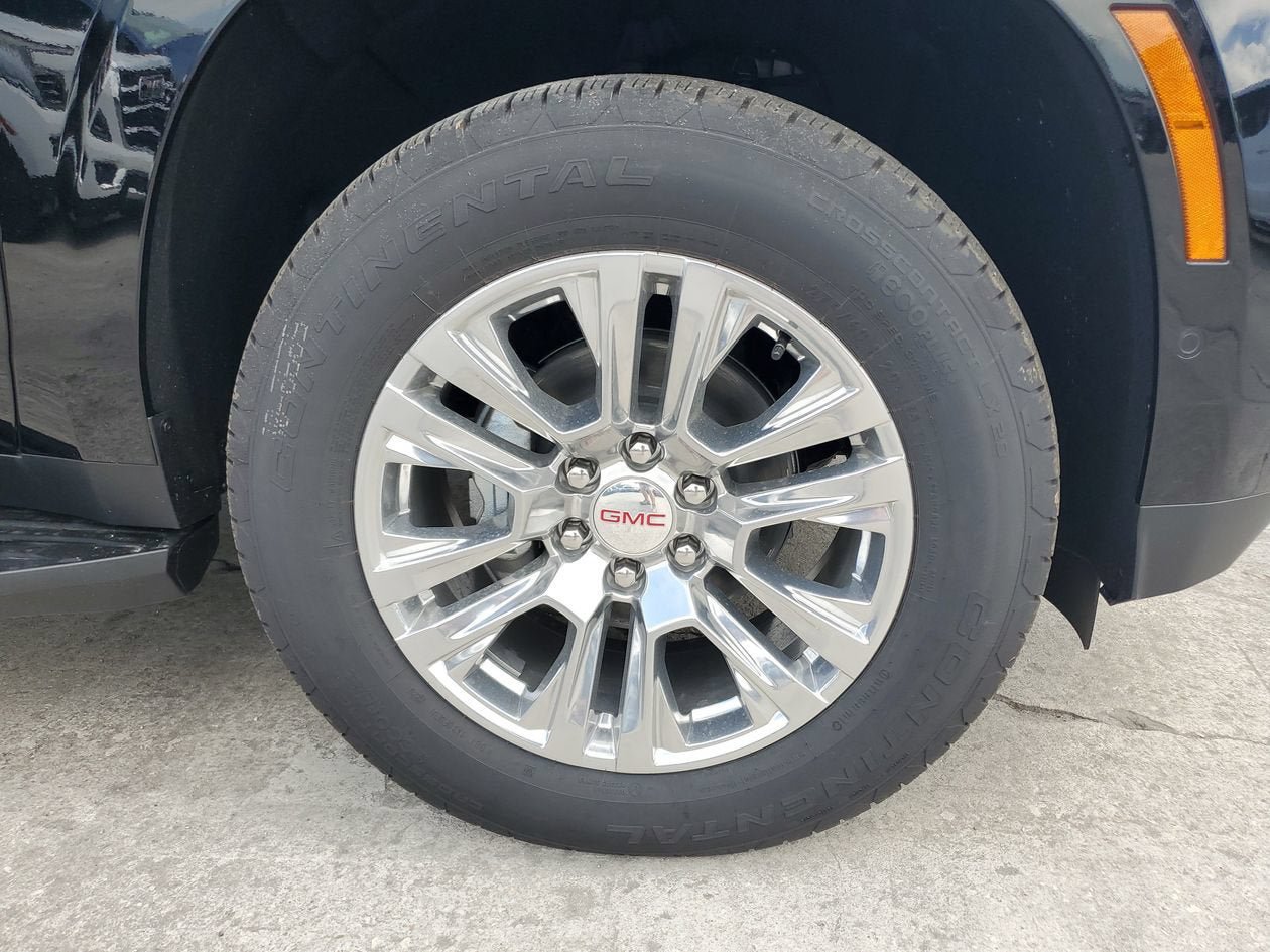 New 2026 GMC Yukon XL Denali RWD image 6