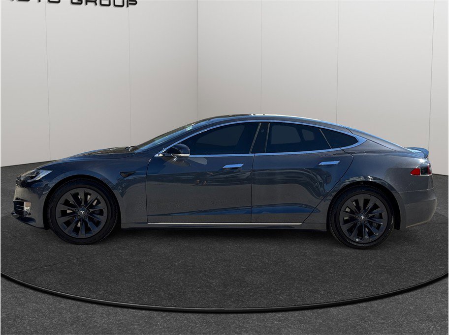 Used 2018 Tesla Model S 100D image 5