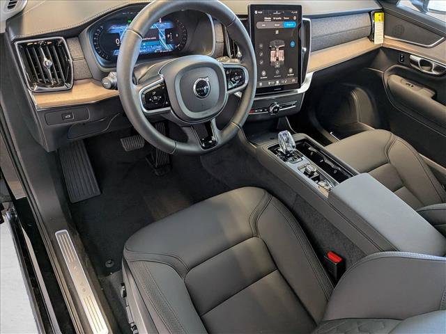 New 2026 Volvo XC90 B5 Plus w/ Protection Package AWD/4WD image 3