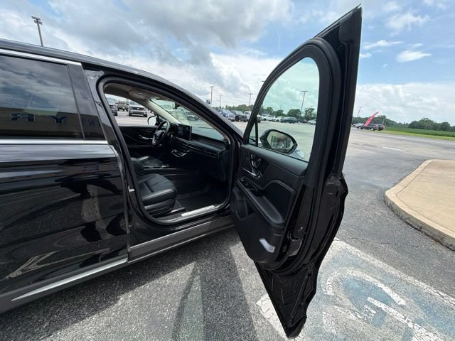 Used 2023 Lincoln Corsair AWD w/ Equipment Group 101A image 22
