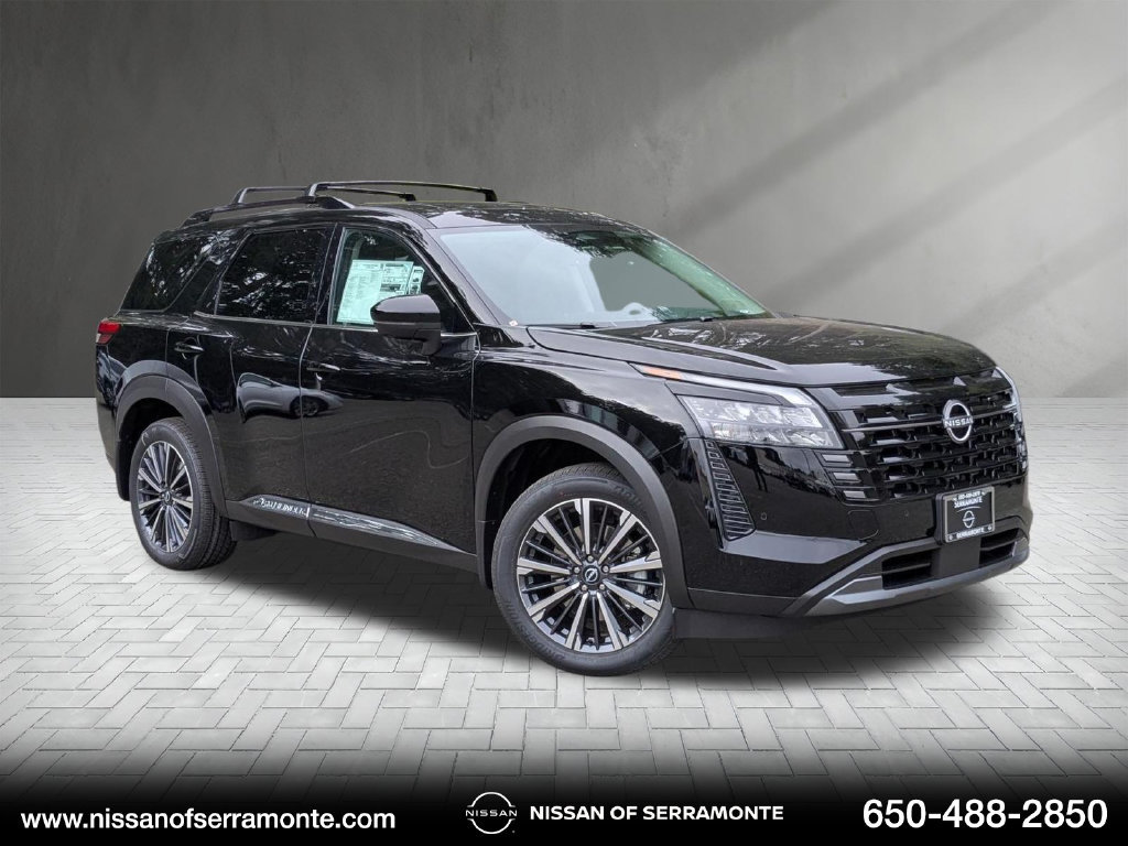 New 2026 Nissan Pathfinder Platinum w/ Accent Package AWD/4WD image 1