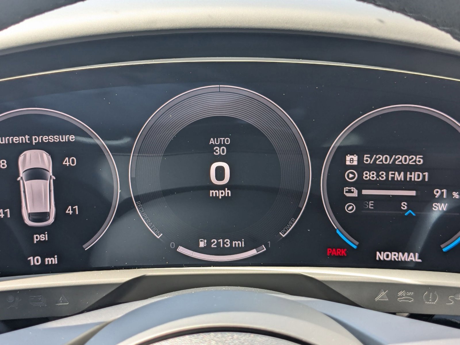 New 2025 Porsche Taycan 4 Cross Turismo image 17