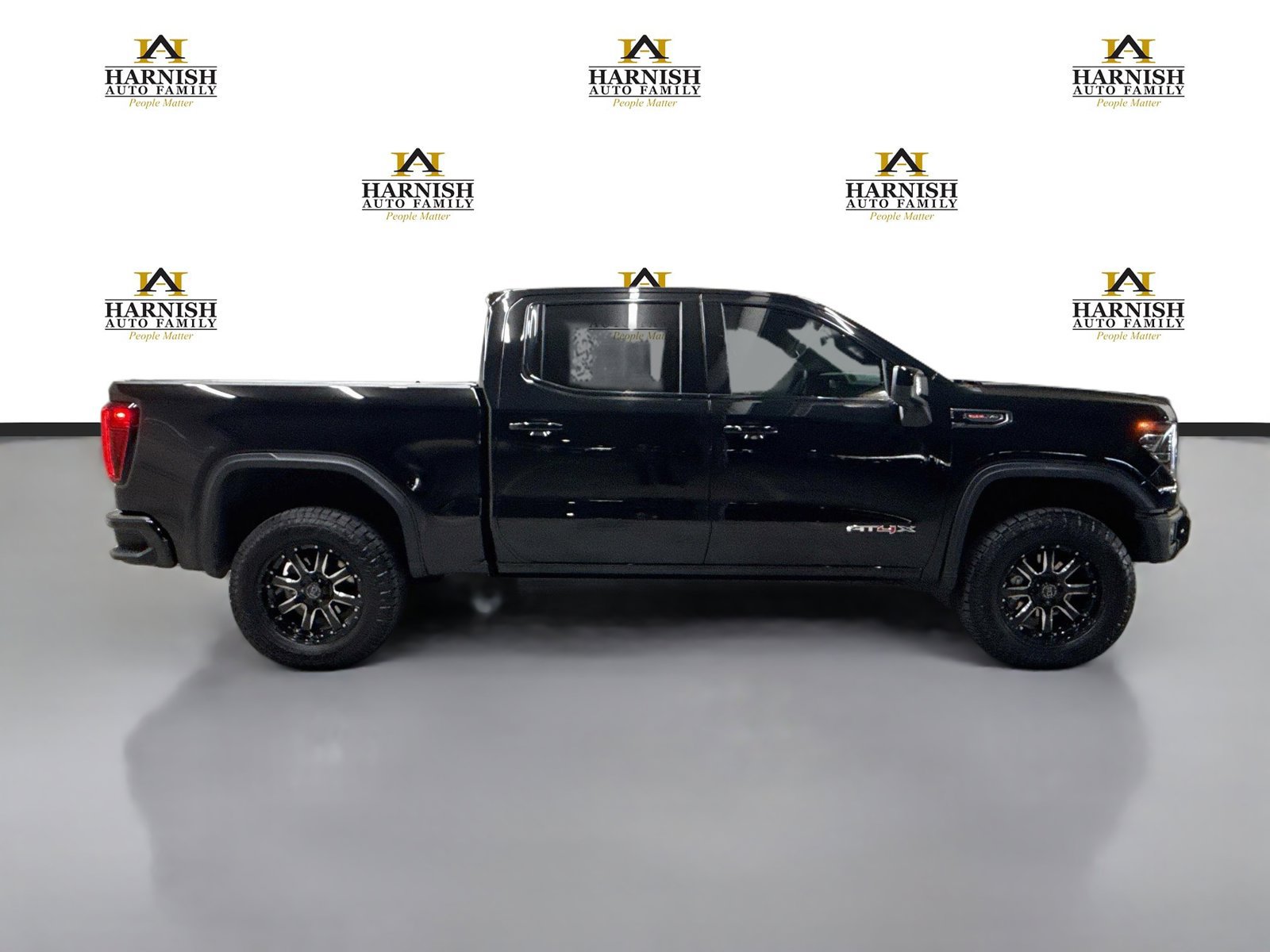Used 2026 GMC Sierra 1500 AT4X AWD/4WD image 5