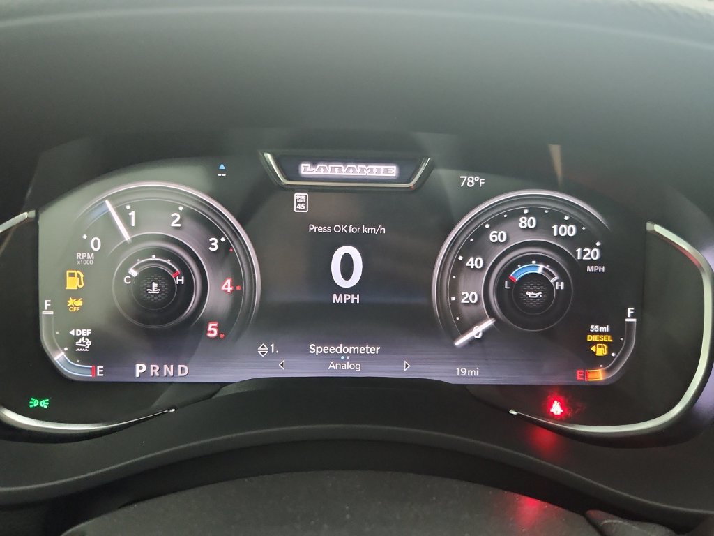 New 2026 RAM 2500 Laramie AWD/4WD image 14