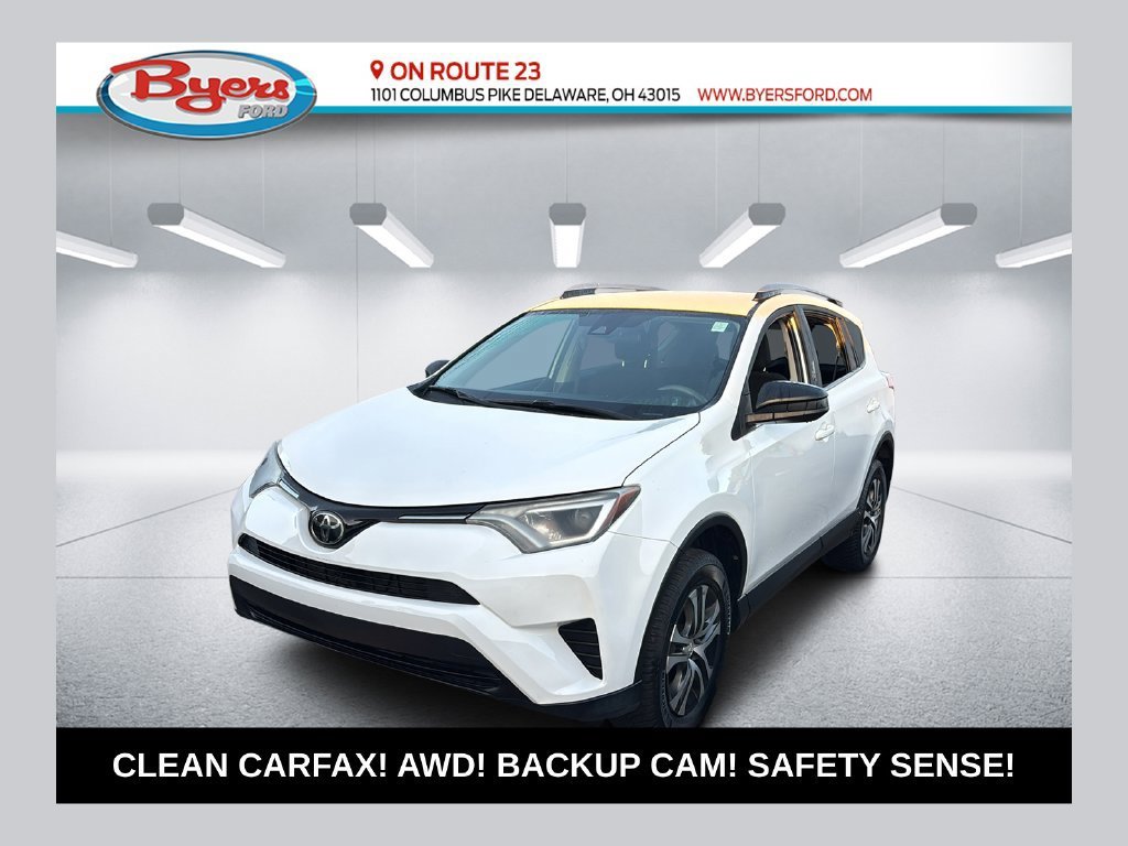 Used 2018 Toyota RAV4 LE AWD/4WD image 1