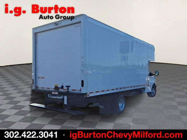 New 2024 Chevrolet Express 4500 Extended w/ Power Convenience Package RWD image 4