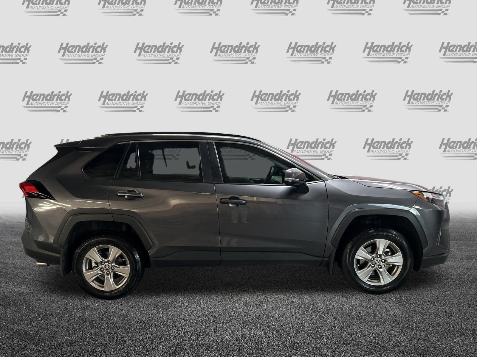 Used 2025 Toyota RAV4 XLE FWD image 11