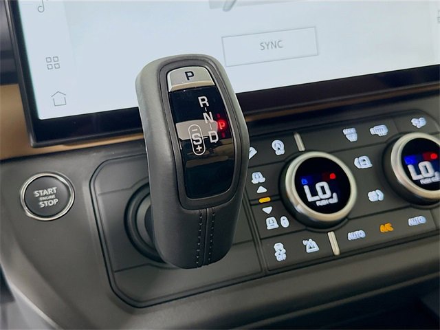New 2026 Land Rover Defender 110 X-Dynamic SE image 19