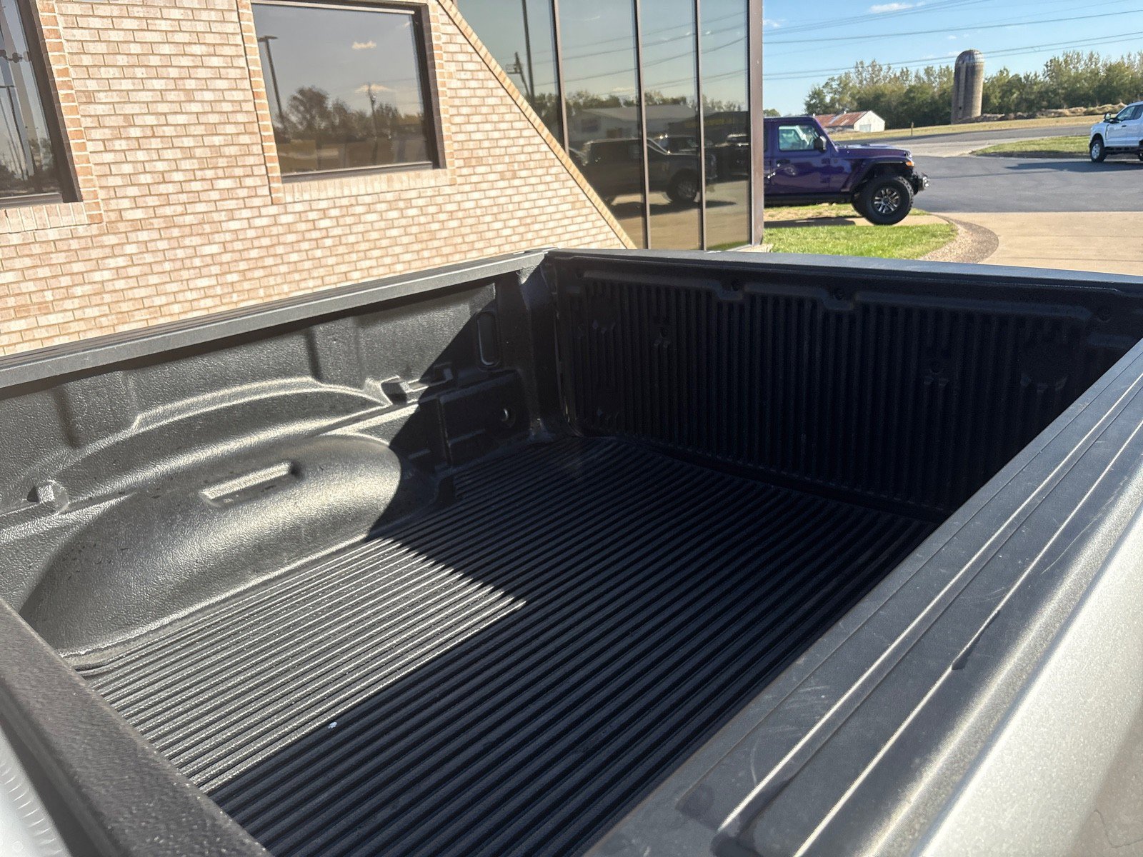 Used 2024 RAM 1500 Laramie image 12