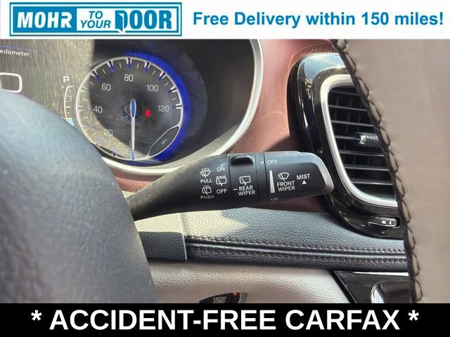 Used 2019 Chrysler Pacifica Limited FWD image 19