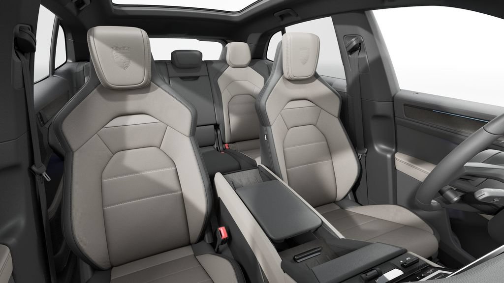 New 2026 Porsche Cayenne S AWD/4WD image 5