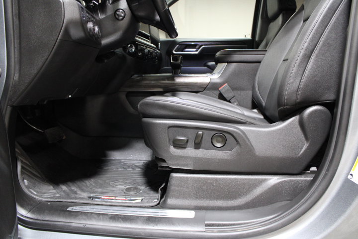 Used 2026 Chevrolet Silverado 1500 LTZ AWD/4WD image 18