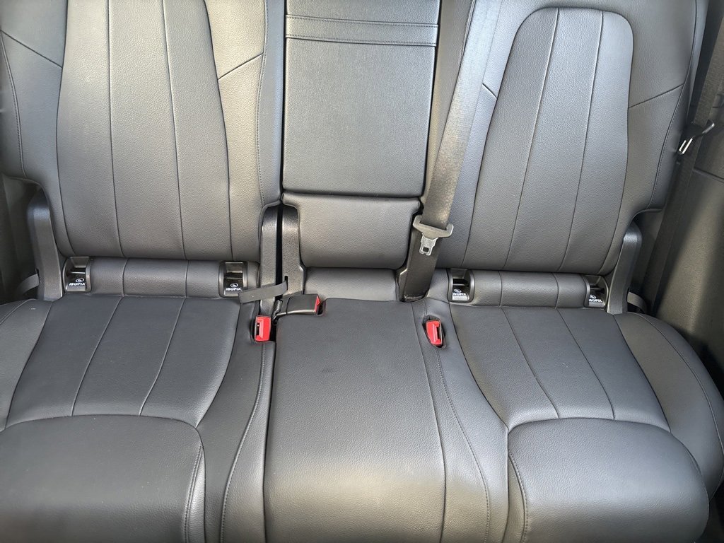 Used 2024 Mercedes-Benz GLB 250 image 22