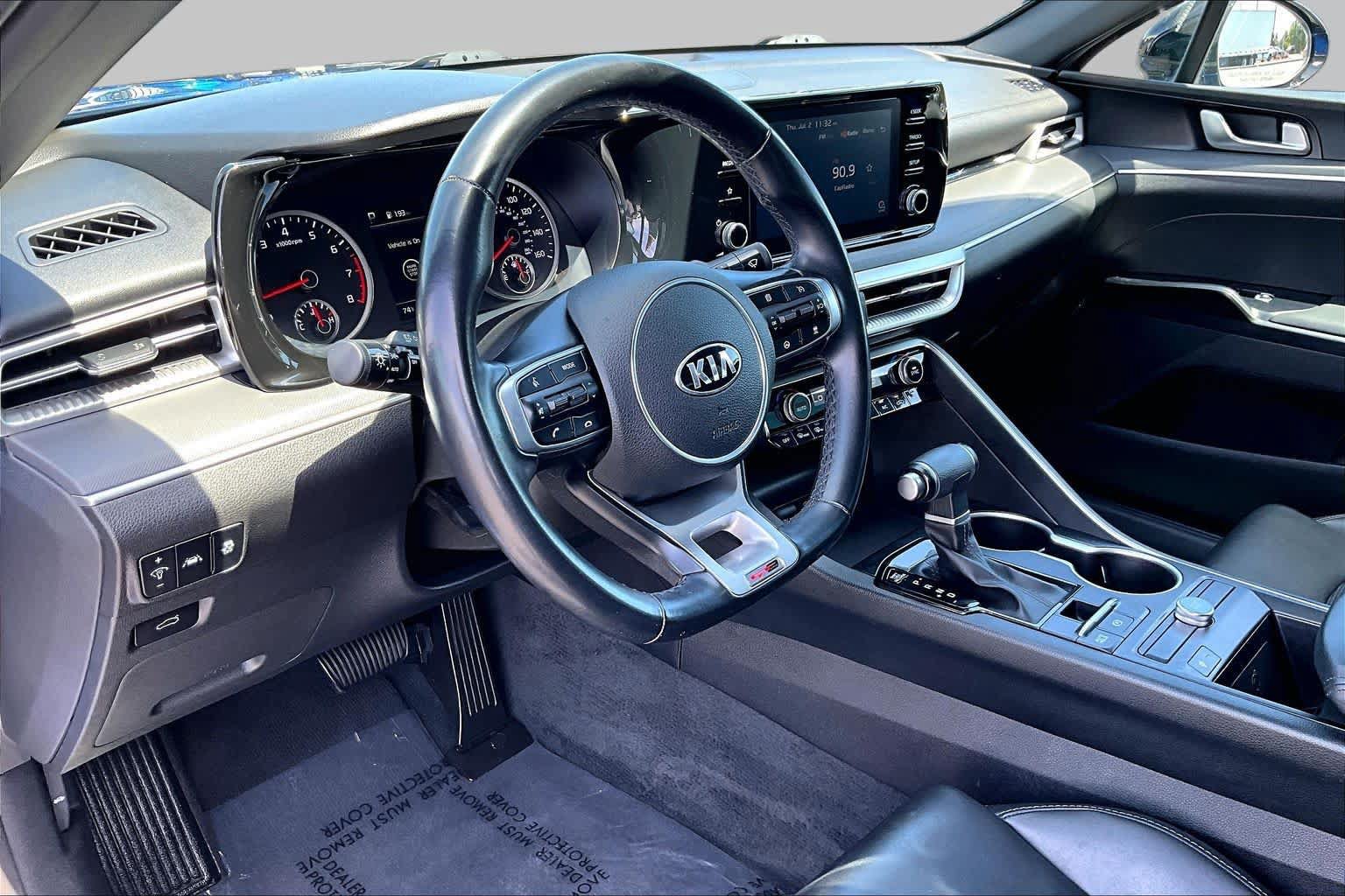 Used 2021 Kia K5 GT-Line w/ GT-Line FWD Premium Package image 17