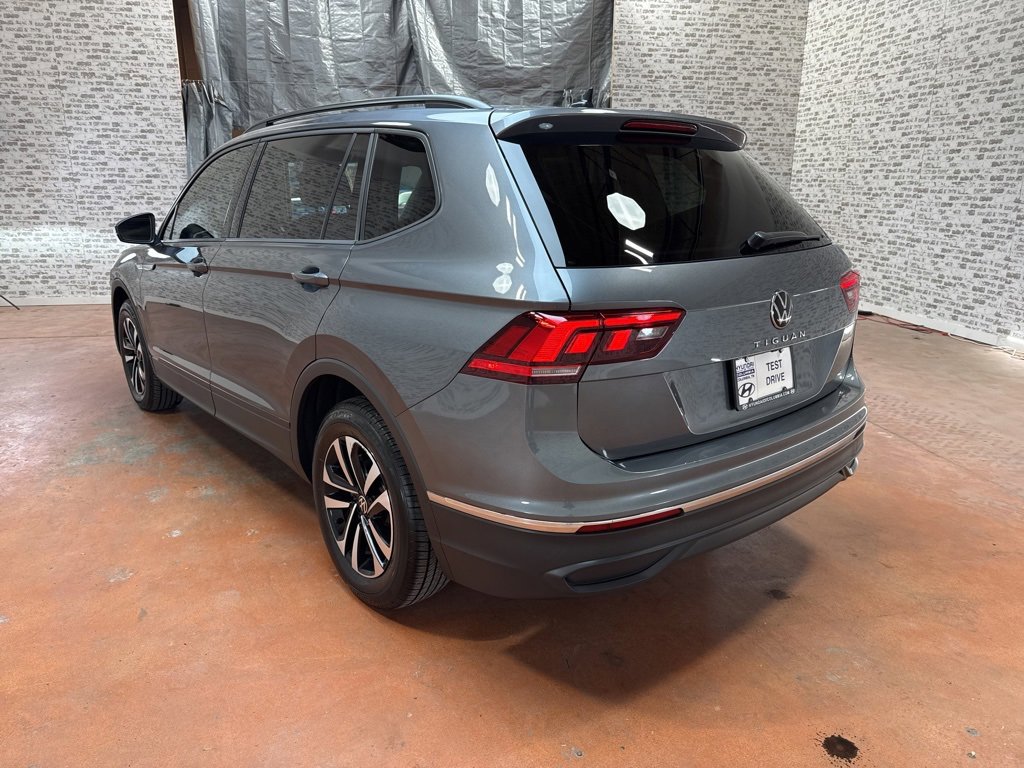 Used 2024 Volkswagen Tiguan S image 5