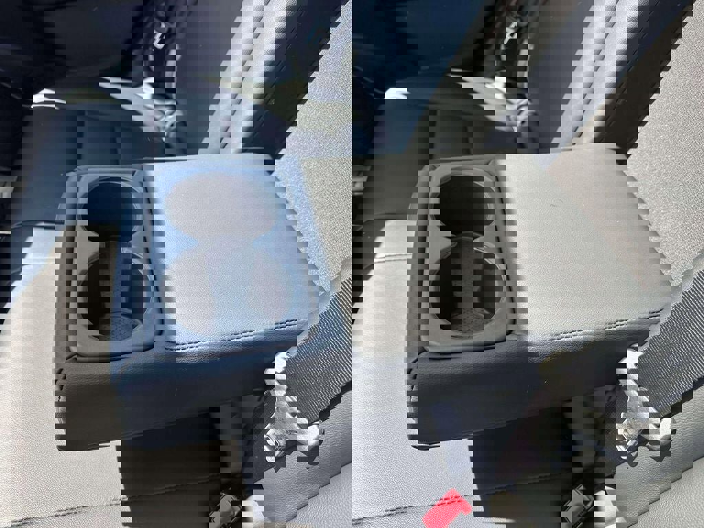 Used 2023 Nissan Rogue SL w/ SL Premium Package image 11