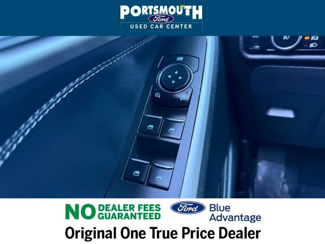 Used 2023 Ford Explorer XLT w/ Equipment Group 202A image 27