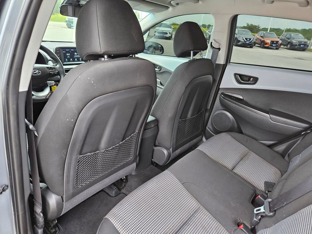 Used 2021 Hyundai Kona SE w/ Cargo Package AWD/4WD image 24