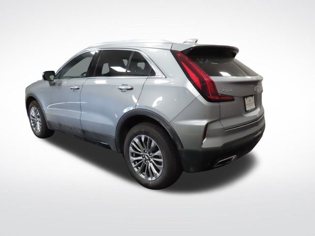 Certified 2025 Cadillac XT4 Premium Luxury image 3