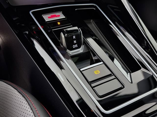 New 2025 Volkswagen GTI SE image 17
